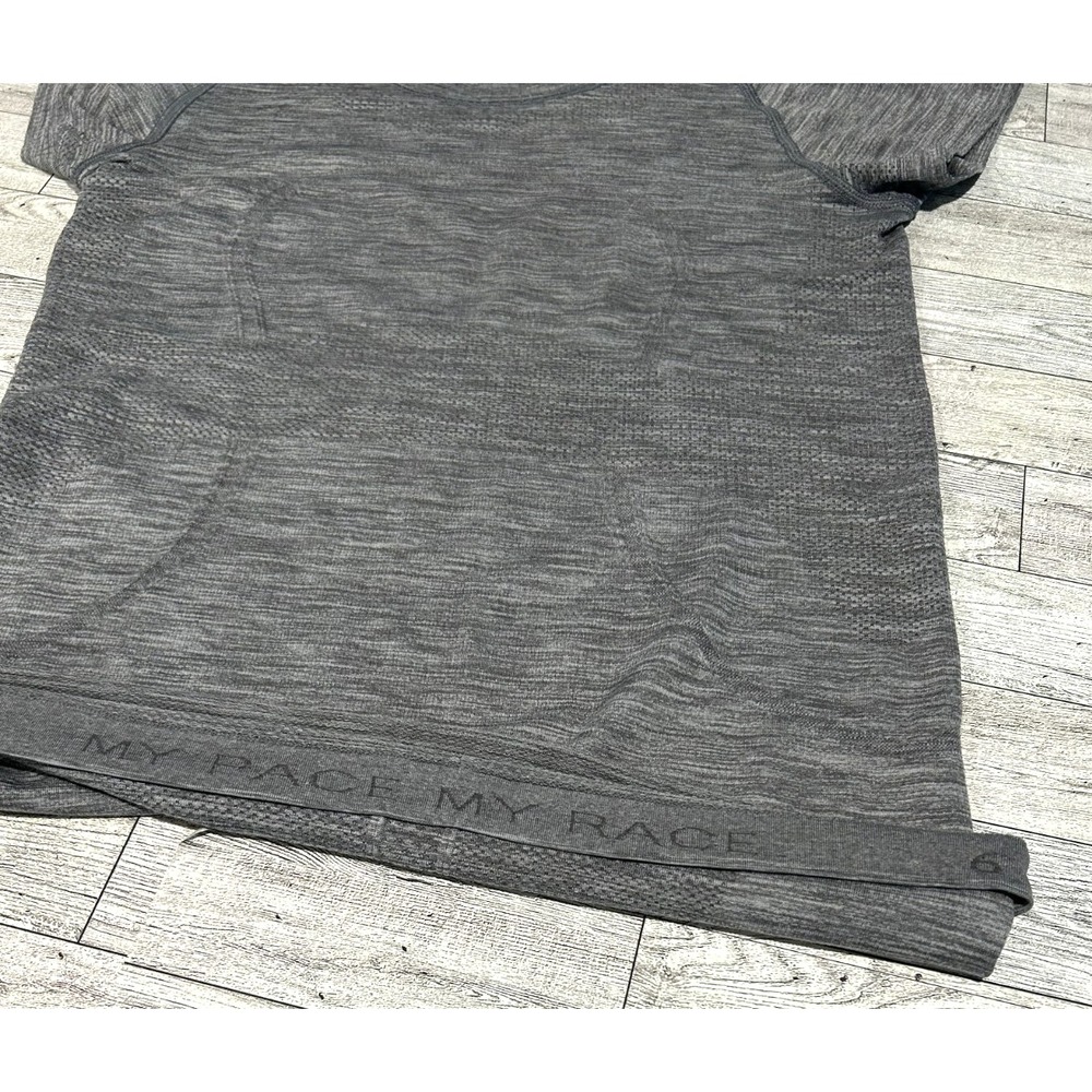 Lululemon Size 6 Heathered Gray Swiftly Tech Short Sleeve Top Workout Run Active - Picture 5 of 8